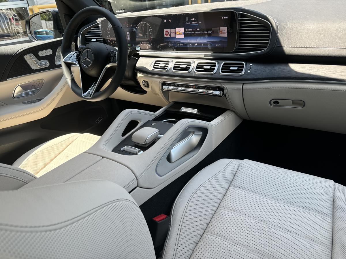 Curățare-Interior-detaliată-detailing-auto-interior
