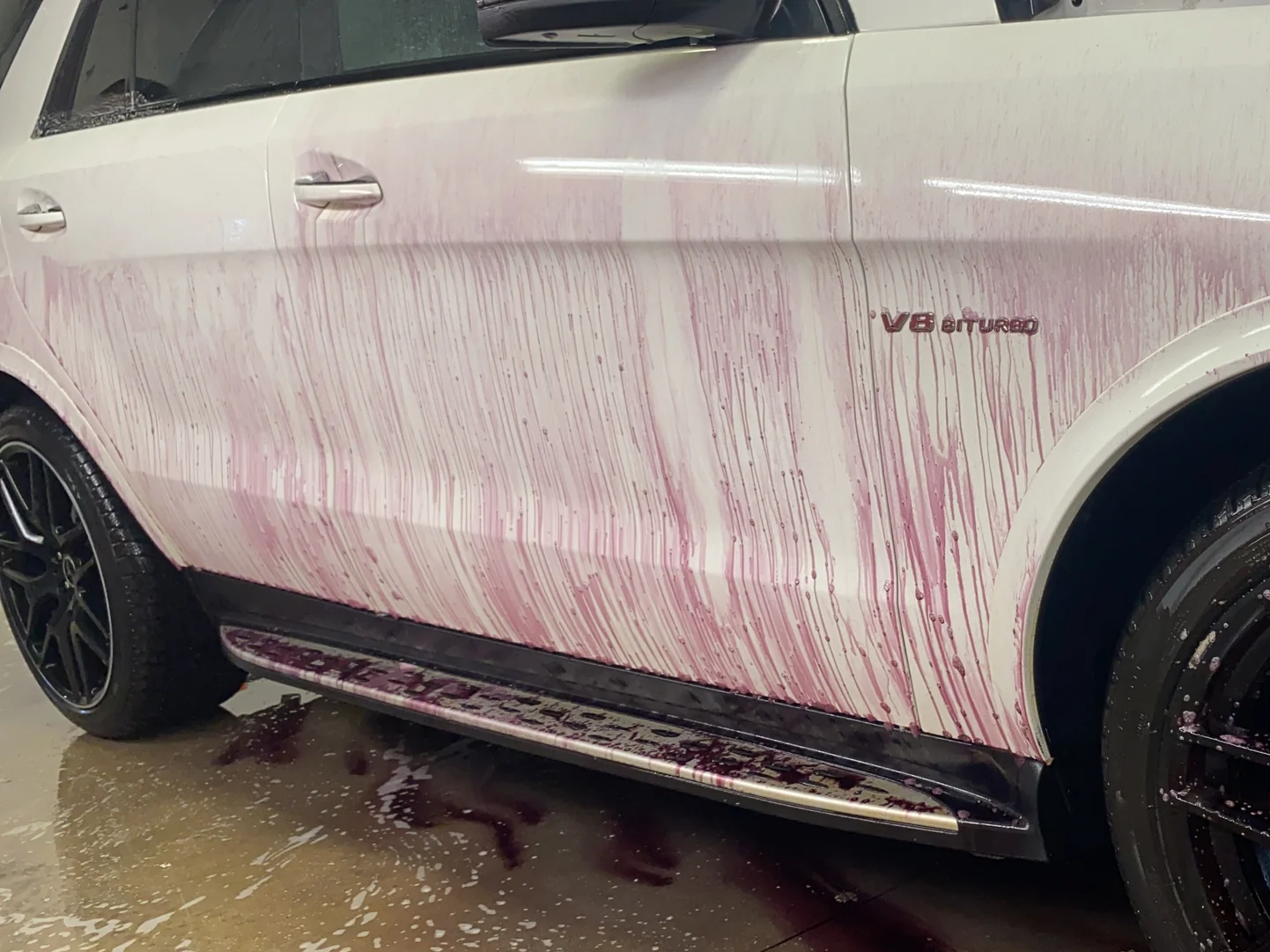 decontaminare-mașină-eliminarea-ionilor-de-metale-de-pe-caroseria-mașinii-detailing-auto-spark-detailing-auto